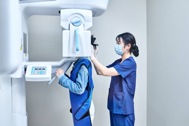 Best Emergency Dental Care for Broken or Chipped Teeth in Friendswood, TX